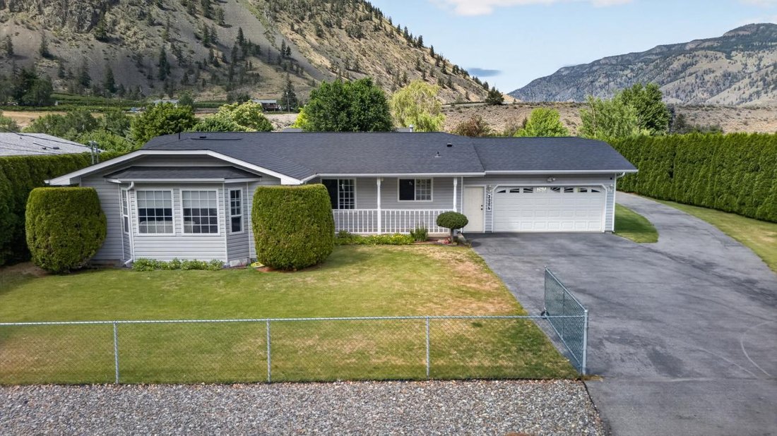 House in Keremeos, British Columbia, Canada 1 - 18412000