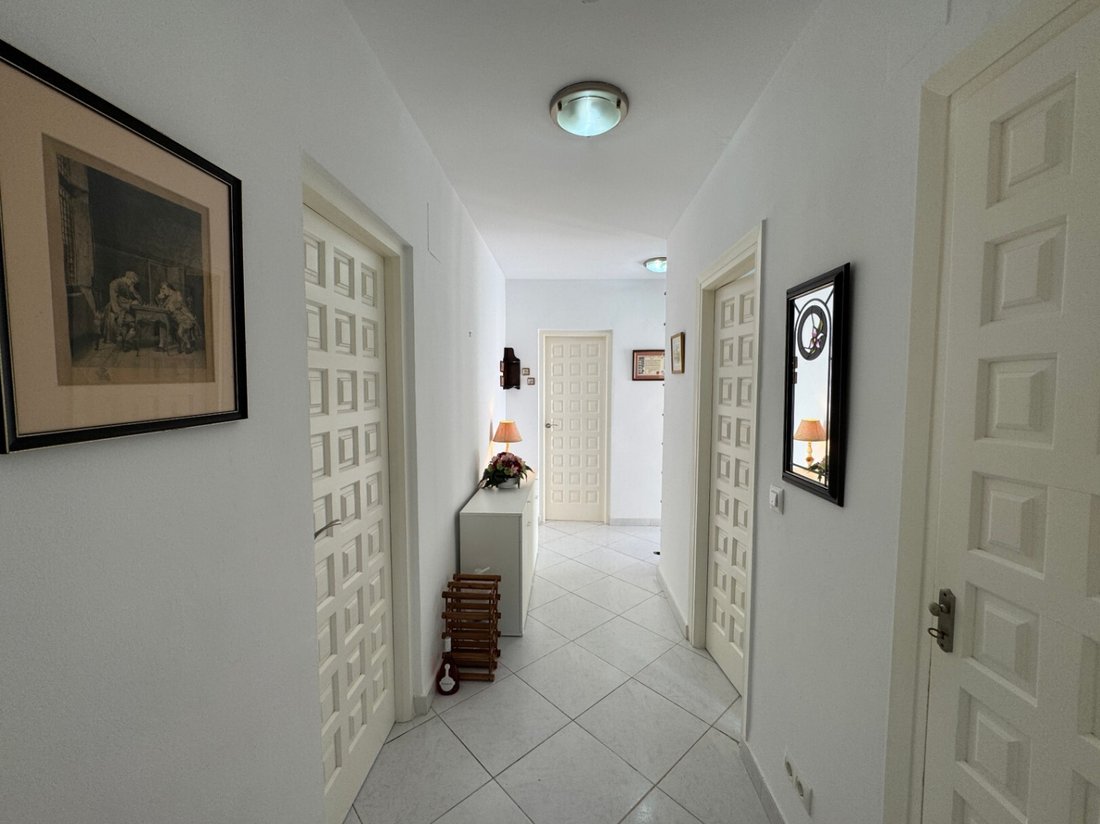Villa in Benissa, Valencian Community, Spain 5 - 18417642