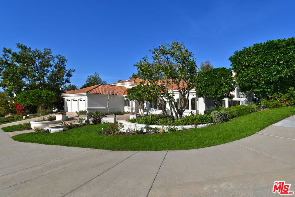 House in Hidden Hills, California, United States 3 - 18419288