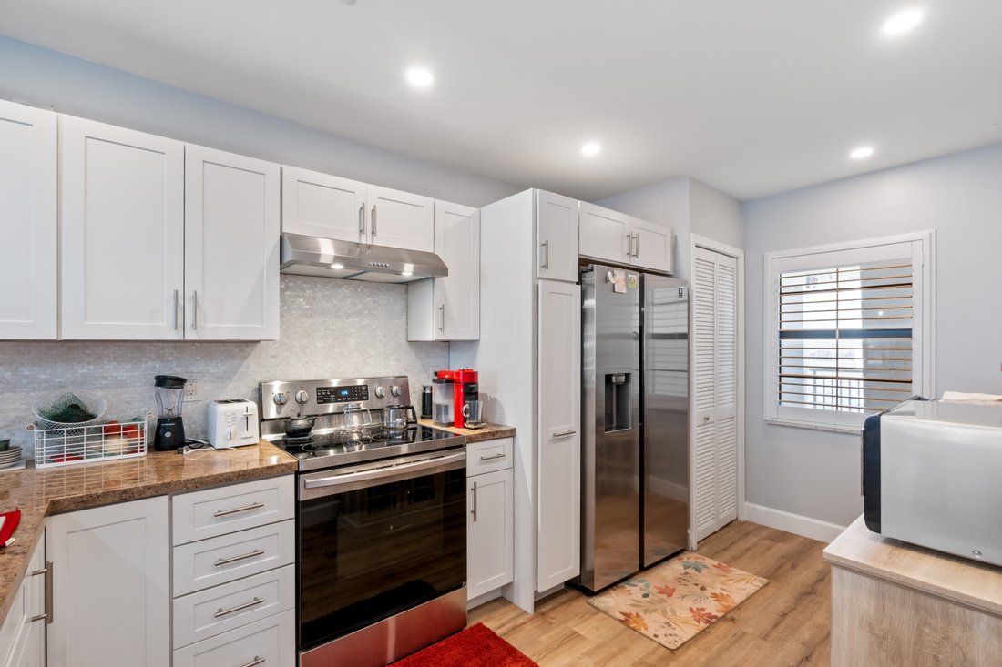 Condo in Fort Lauderdale, Florida, United States 3 - 18411819