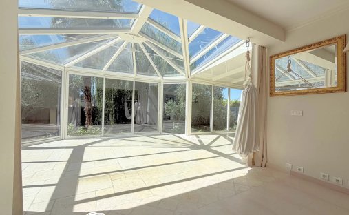 House in Centre Ville, Rueil-Malmaison, France 1