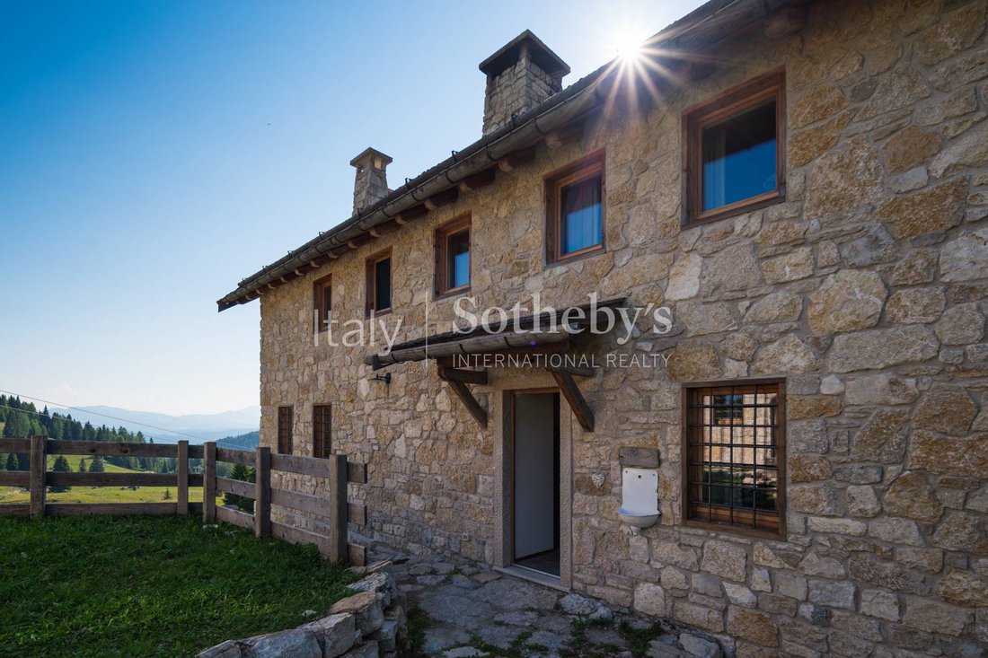 House in Lastebasse, Veneto, Italy 4 - 18416113