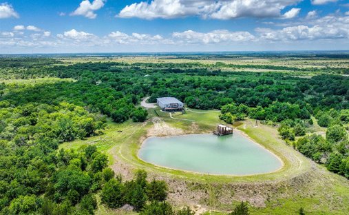 House in Hubbard, Texas, United States 1