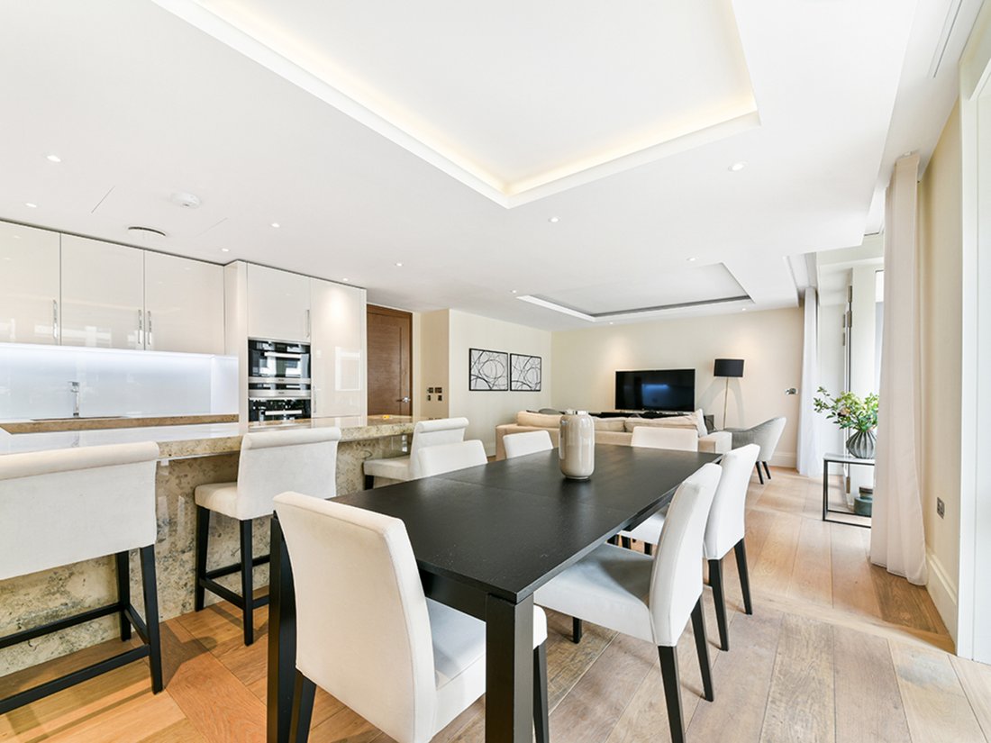 Apartment in WC2, Westminster, England 1 - 18413362