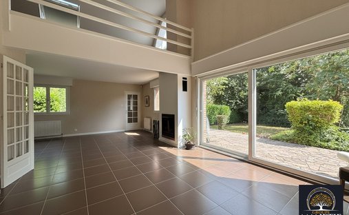 House in Les Hochettes, Arras, France 1
