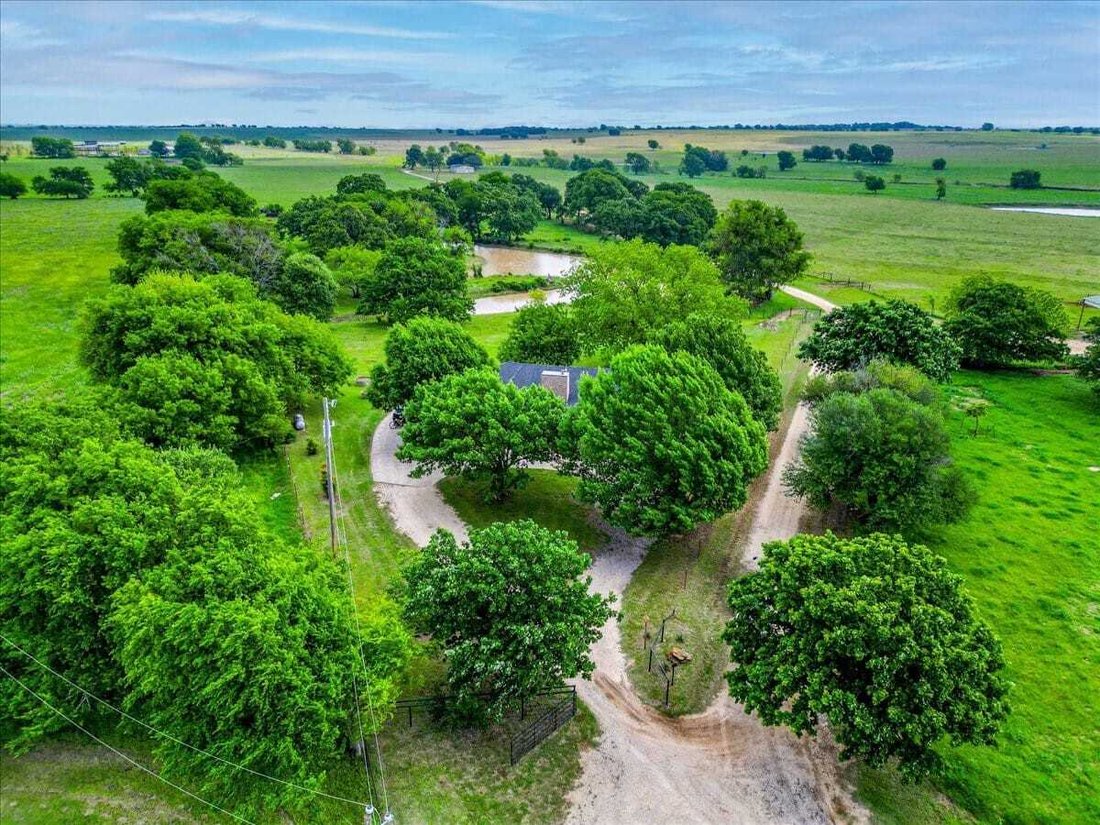 House in Covington, Texas, United States 2 - 18415795