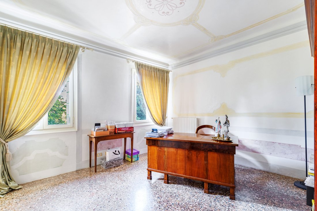 Villa in Fiesso D'artico, Veneto, Italy 5 - 18412146