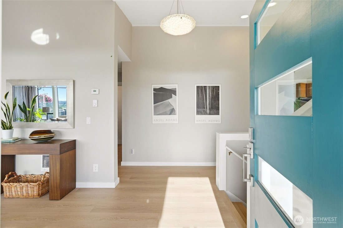 House in Clinton, Washington, United States 5 - 18410803