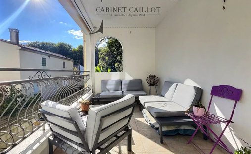 Casa en La Fenetre, Saintes, Francia 1