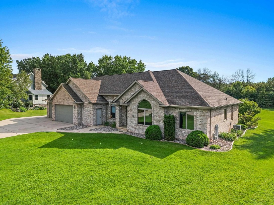 House in De Pere, Wisconsin, United States 4 - 18416105