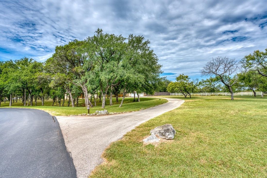House in Marble Falls, Texas, United States 1 - 18414786