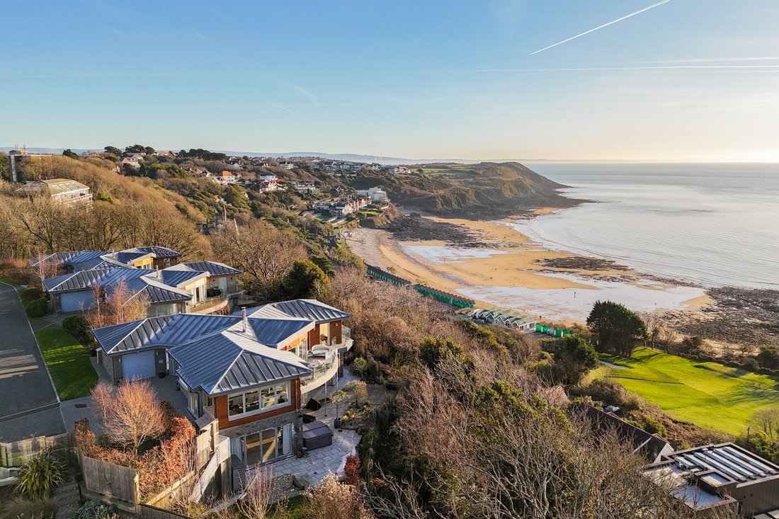 House in Langland, Swansea County, Wales 1 - 18411083