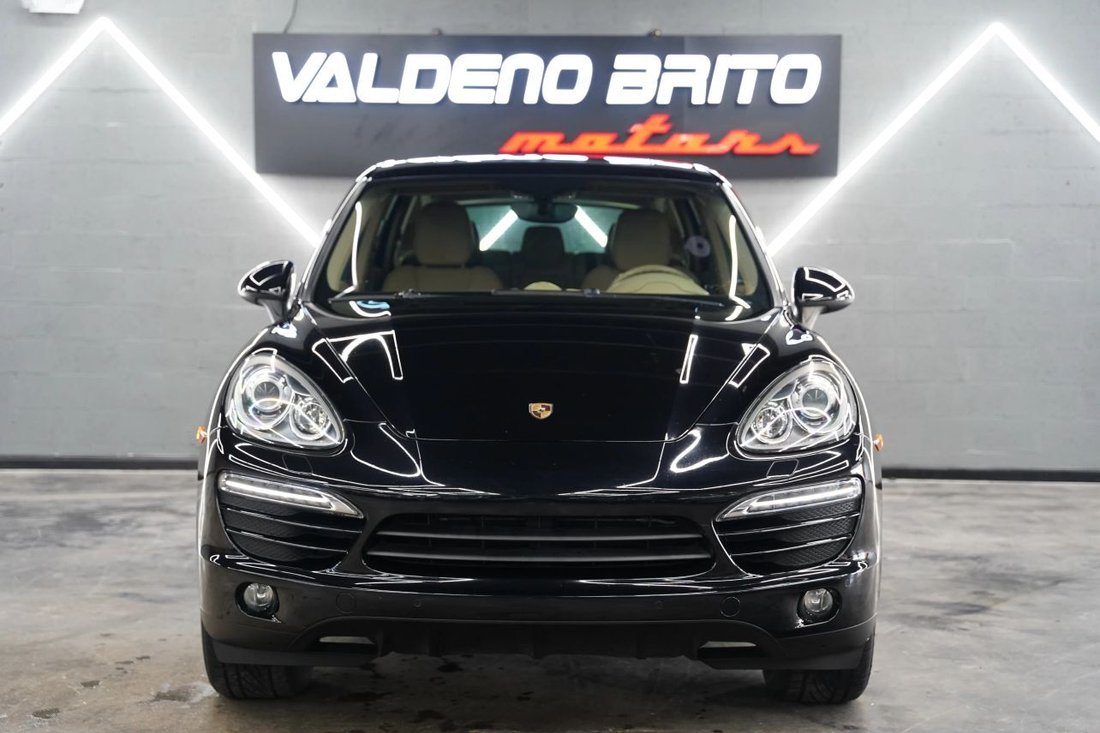 Suv in Pompano Beach, FL, United States 5 - 18409661
