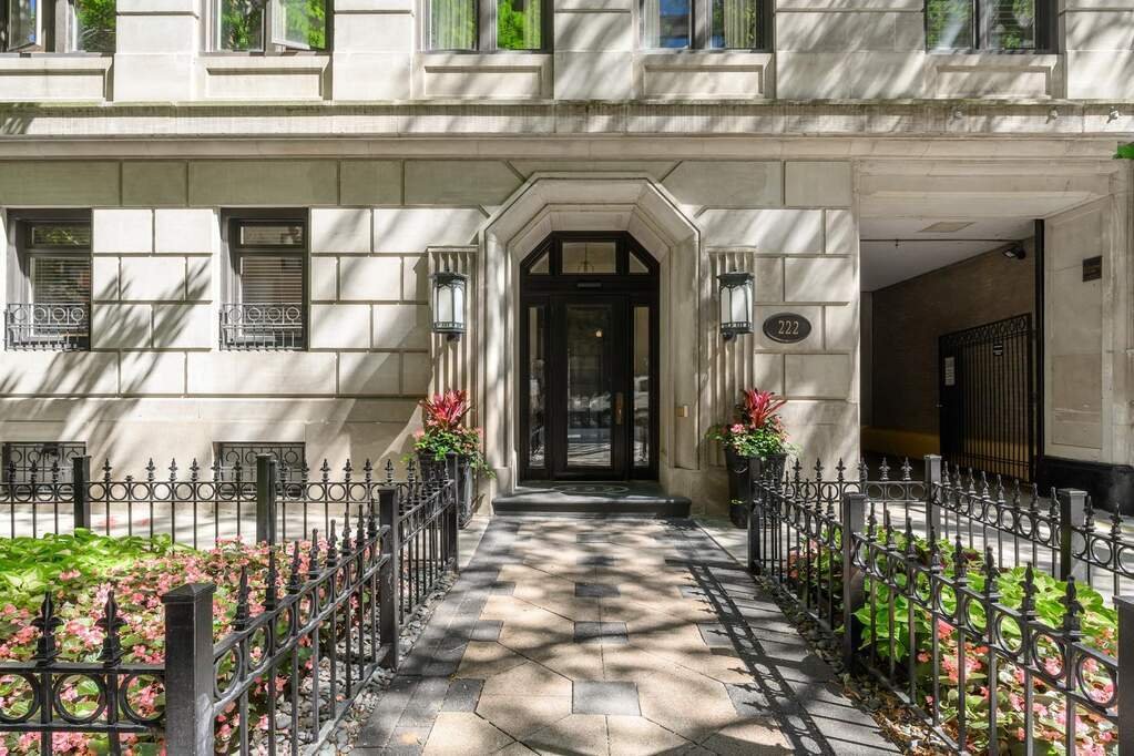 House in Chicago, Illinois, United States 2 - 18415994