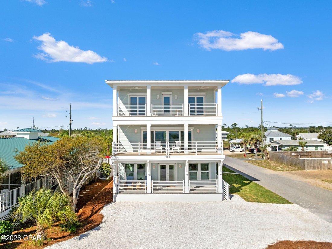House in Port St. Joe, Florida, United States 2 - 18419072