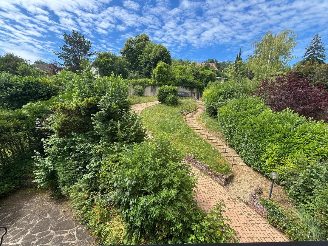 House in Villennes-sur-Seine, Ile-de-France, France 3 - 18417072