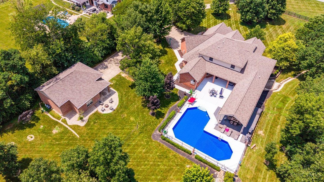 House in Monroe, Ohio, United States 1 - 18399457