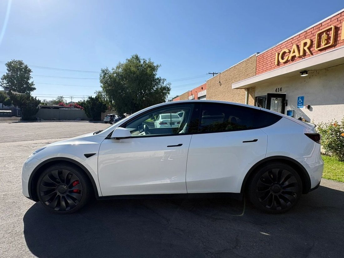 Suv in Arcadia, CA, United States 3 - 18412575