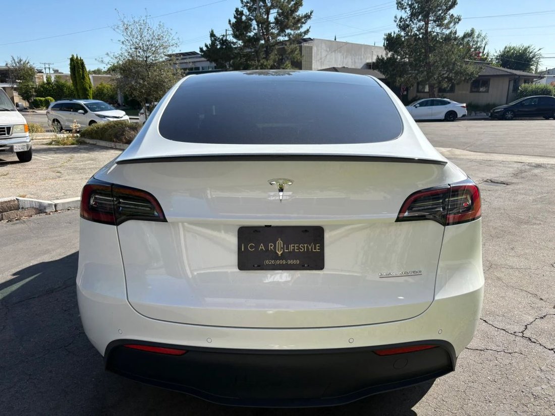 Suv in Arcadia, CA, United States 5 - 18412575