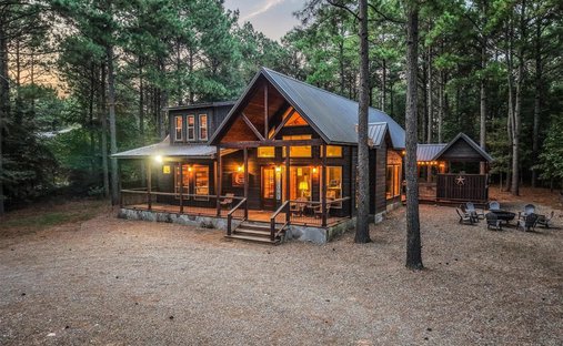 Broken Bow, Oklahoma, United States 1