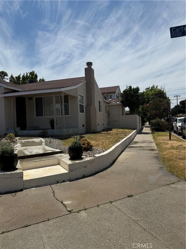 Los Angeles, California, United States 2 - 18417395
