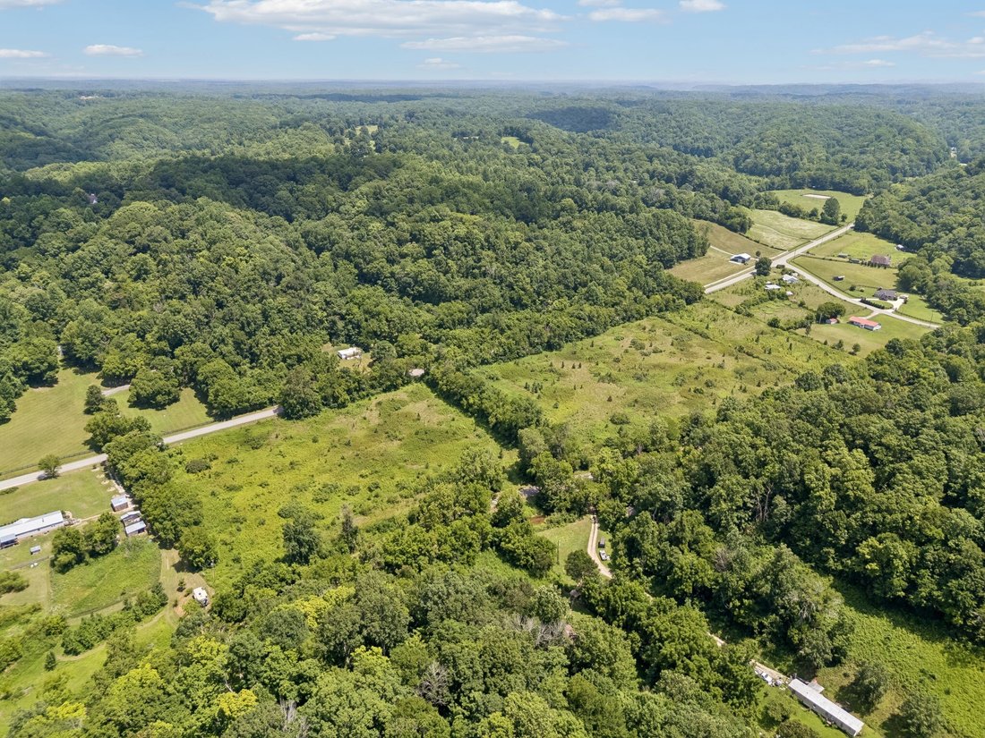 Land in Columbia, Tennessee, United States 3 - 18408956