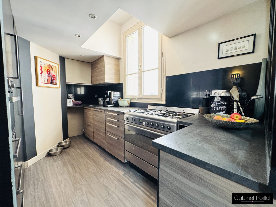 House in Vincennes, Ile-de-France, France 5 - 18415882