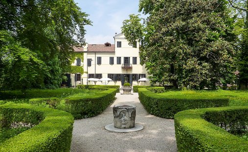 Villa in Dolo, Veneto, Italy 1