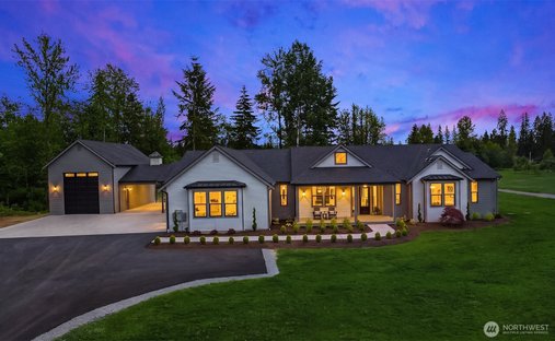 House in Lake Stevens, Washington, United States 1