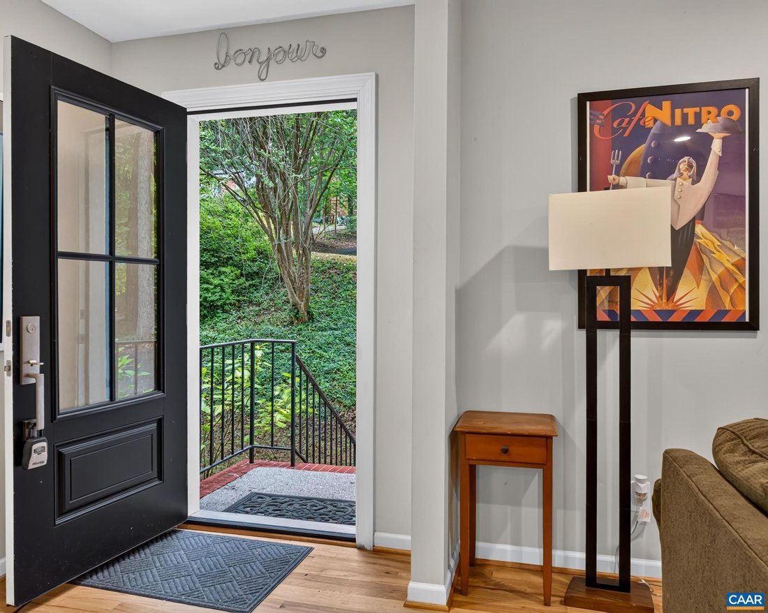 House in Charlottesville, Virginia, United States 4 - 18411491