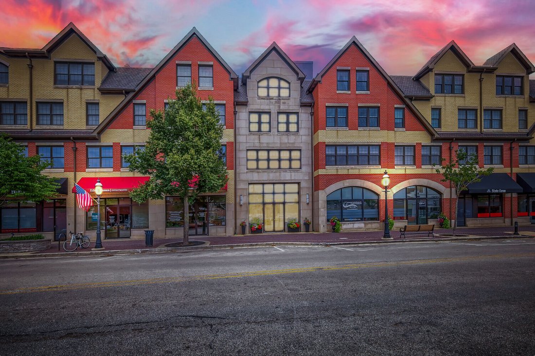 Condo in Riverside, Illinois, United States 3 - 18408900