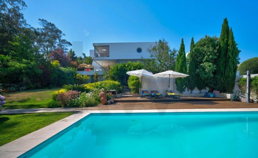 Townhouse in Rio de Mouro, Lisbon, Portugal 1