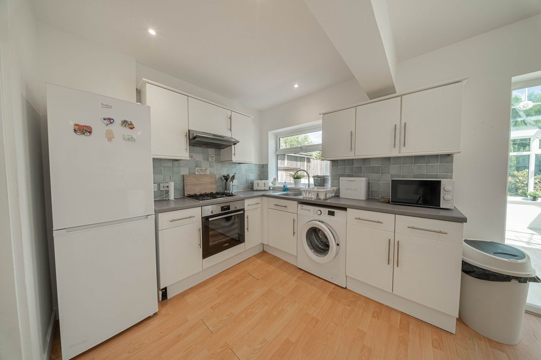 House in Haywards Heath, England 4 - 18409390