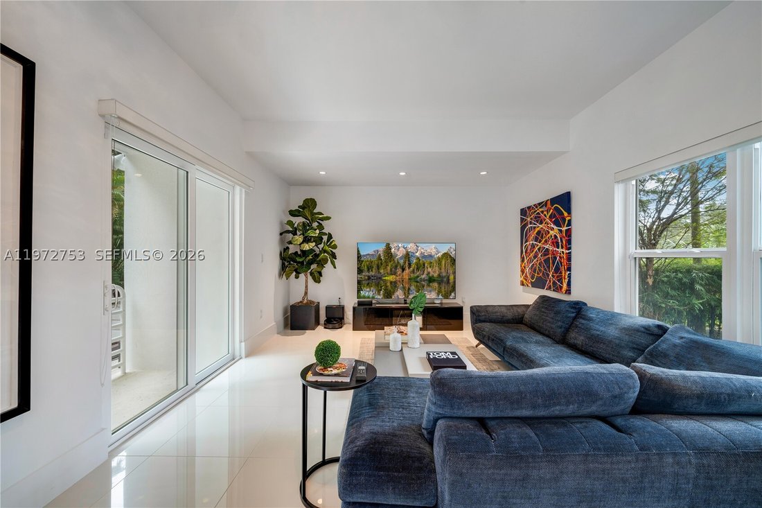 House in Miami, Florida, United States 4 - 17334836