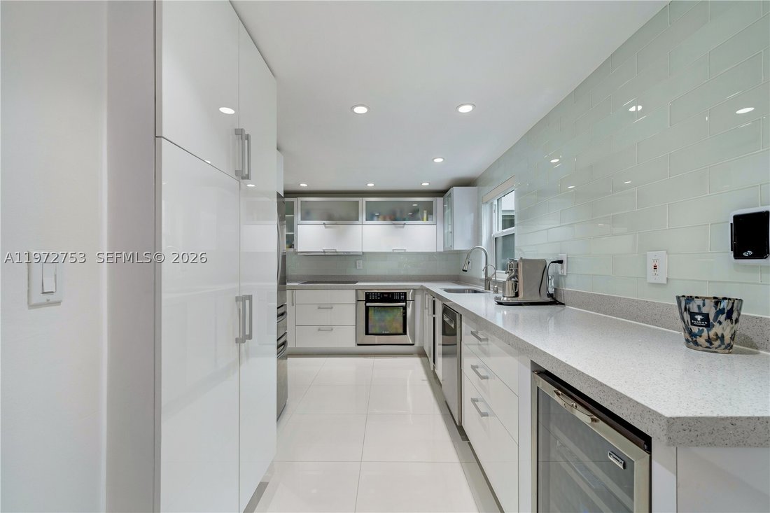 House in Miami, Florida, United States 5 - 17334836
