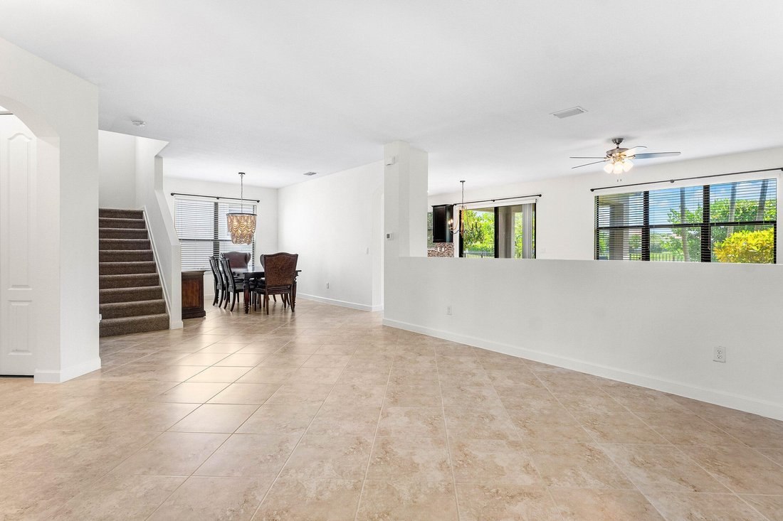 House in Lake Worth, Florida, United States 4 - 18417309