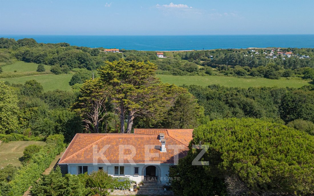 House in Behobie Socoa, Urrugne, France 2 - 18418363
