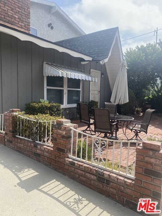 Inglewood, California, United States 2 - 18419280