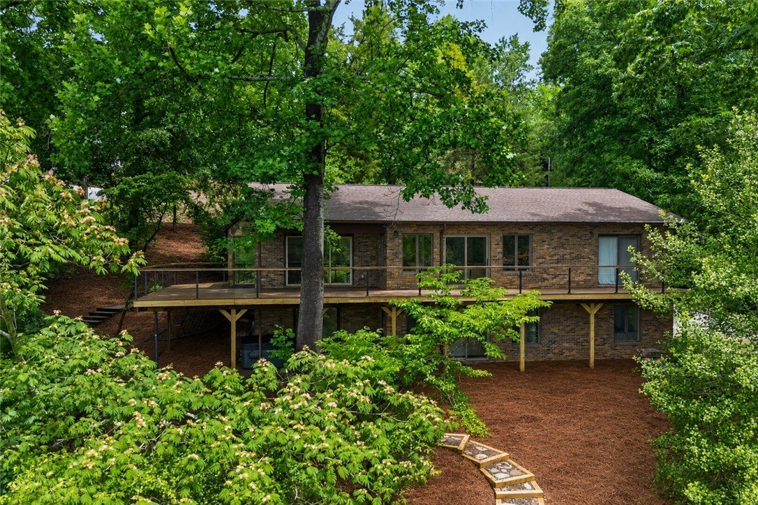 House in Seneca, South Carolina, United States 1 - 18414393