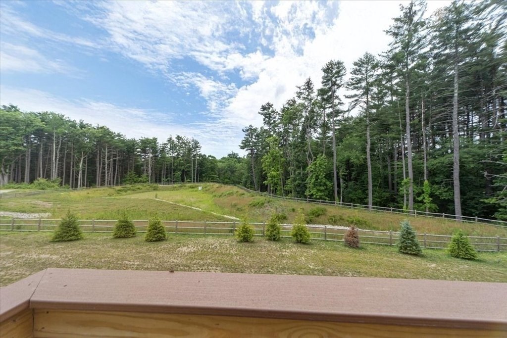 Condo in Grafton, Massachusetts, United States 2 - 18395733