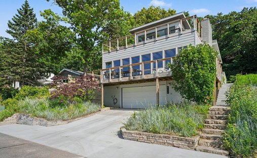 House in Beverly Shores, Indiana, United States 1