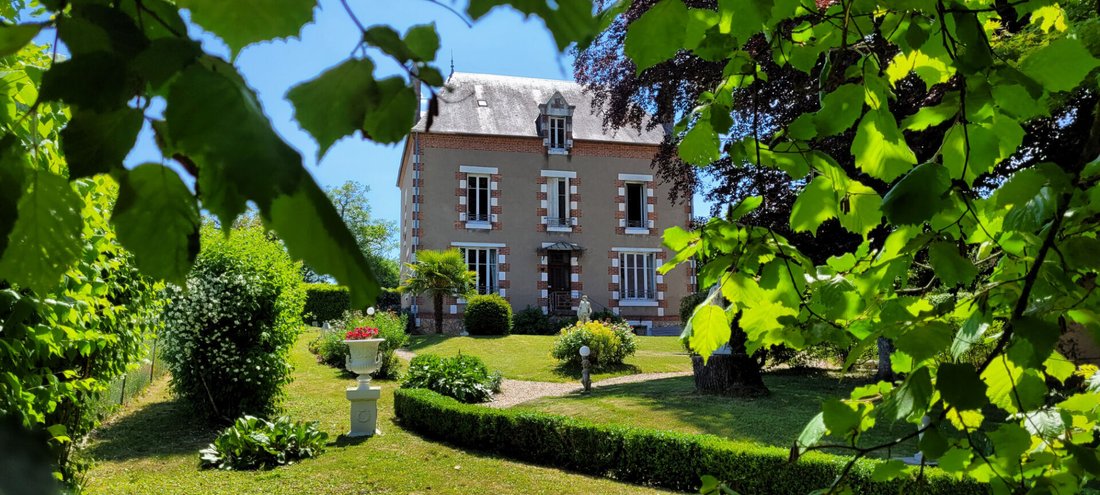 Villa in Henrichemont, Centre-Val de Loire, France 1 - 18417888
