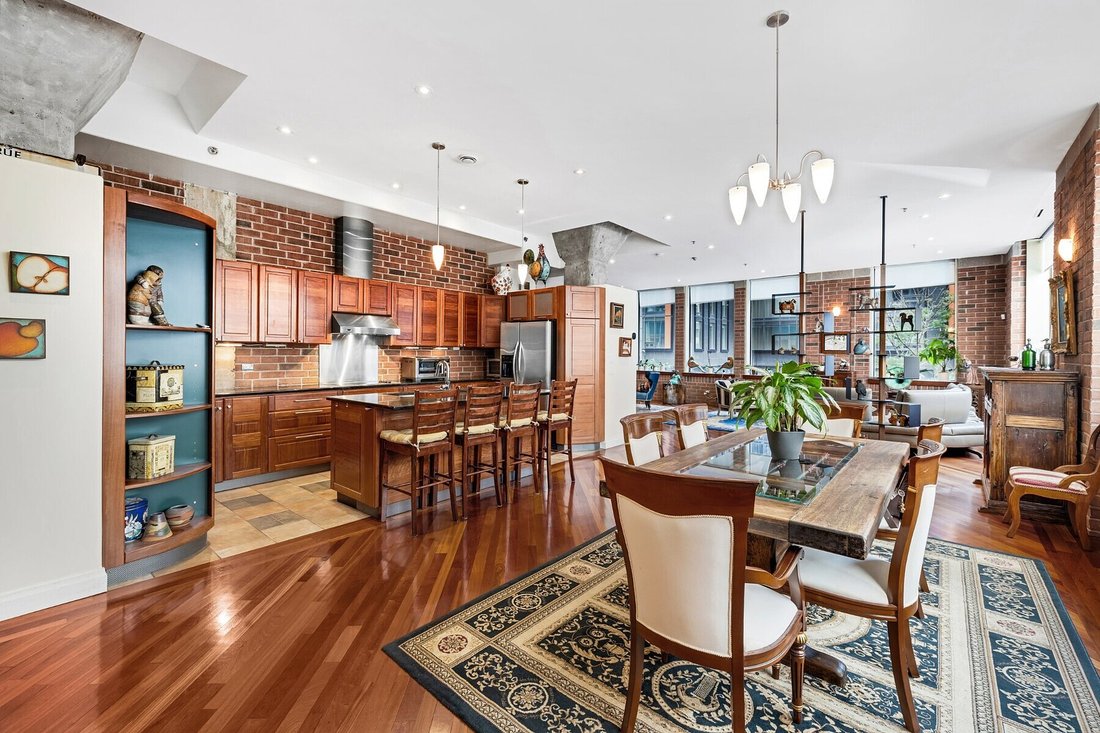 Condo in Montreal, Quebec, Canada 3 - 18419373