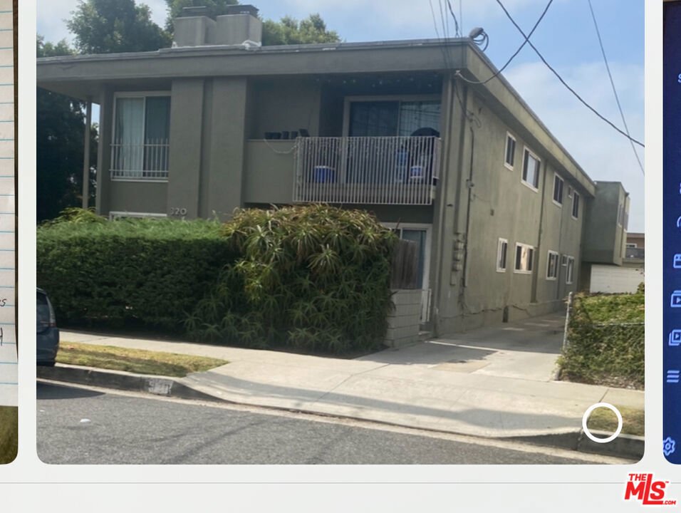 Inglewood, California, United States 4 - 18419278