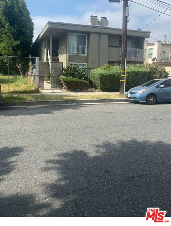 Inglewood, California, United States 1 - 18419278