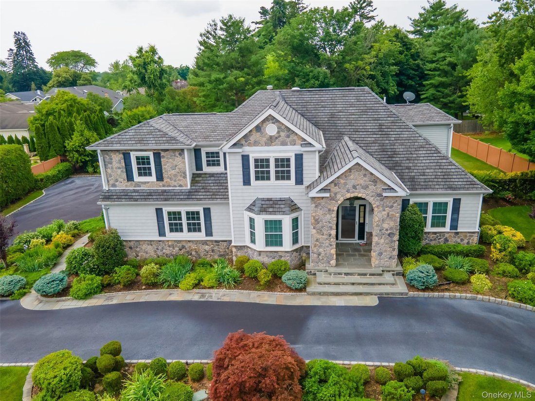 House in Jericho, New York, United States 4 - 18417418