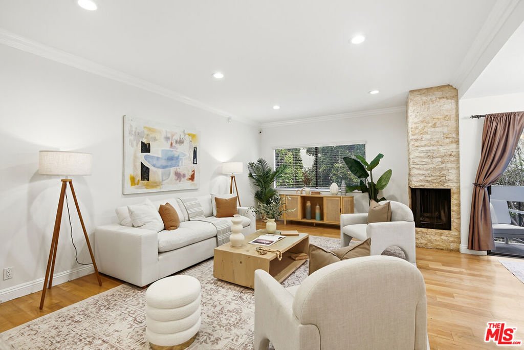 Condo in Beverly Hills, California, United States 3 - 18417344