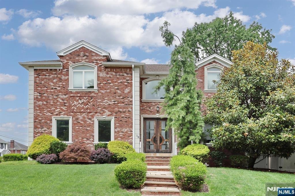 House in Hasbrouck Heights, New Jersey, United States 1 - 18418224