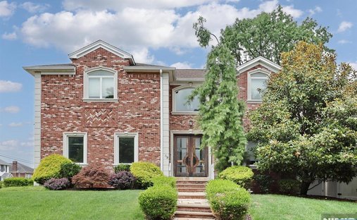 House in Hasbrouck Heights, New Jersey, United States 1