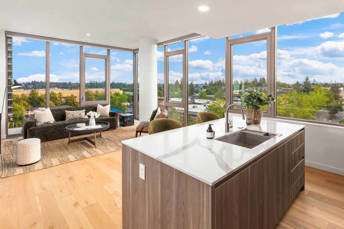 Condo in Bellevue, Washington, United States 3 - 18419374